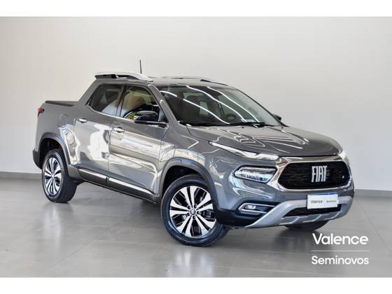 FIAT TORO 2.0 16V TURBO DIESEL VOLCANO 4WD AT9 FIAT TORO 2.0 16V TURBO DIESEL VOLCANO 4WD AT9
